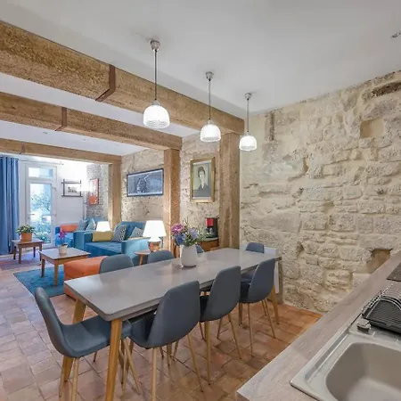 Tranquil Retreat On Boulev Apartment Paris